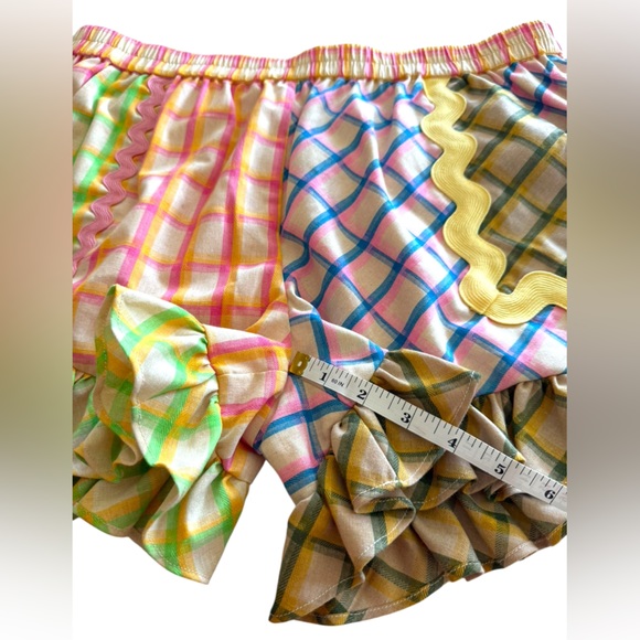 CeliaB Azores Colorful Plaid Ruffle Shorts Large - Picture 7 of 9
